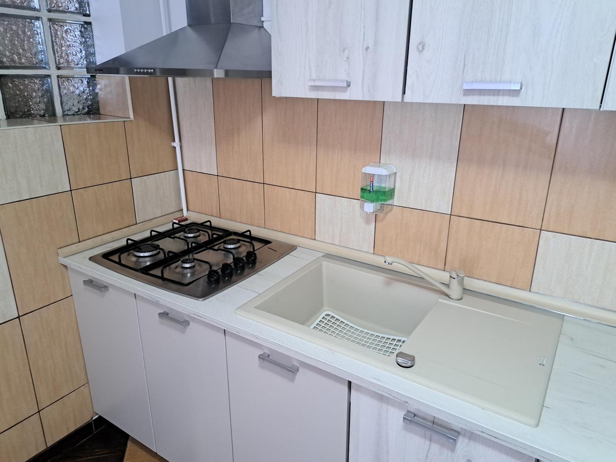 Shelby Accommodation -Adult Only- 시나이아 외부 사진